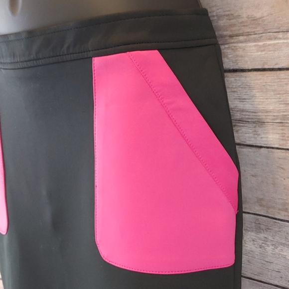 Forever 21 Skirt Size Medium - Picture 6 of 11